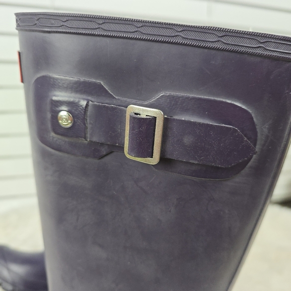 HUNTER Purple Tall Boots with Boot Liner - Picture 5 of 17
